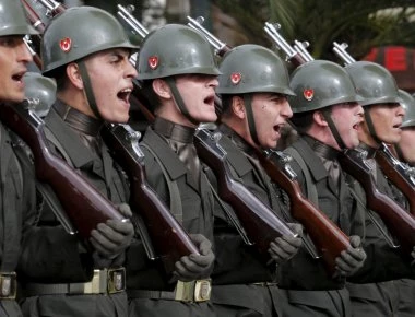 Νεκροί επτά Τούρκοι στρατιώτες από επίθεση Κούρδων μαχητών
